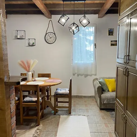 Holiday home Zeleni Chill *